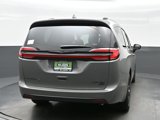 New 2025 Chrysler Pacifica Limited image 5