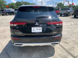 New 2025 Mitsubishi Outlander SEL image 3