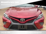 Used 2018 Toyota Camry SE w/ Moonroof Package image 3