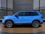 Used 2025 Honda Passport TrailSport image 4
