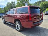 Used 2020 Chevrolet Suburban LT image 3