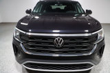 Used 2024 Volkswagen Atlas Cross Sport SE image 4
