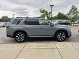 New 2025 Honda Pilot Touring image 5