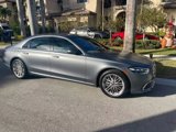 Used 2022 Mercedes-Benz S 580 4MATIC Sedan w/ Rear Seat Package image 2