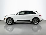 Certified 2024 Porsche Macan image 2