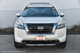 Used 2024 Nissan Pathfinder Platinum w/ Cargo Package image 3