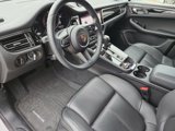 Used 2024 Porsche Macan image 4