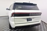 New 2025 Lincoln Navigator Reserve image 4