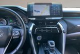 Used 2022 Toyota Venza XLE image 6