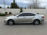 Used 2016 Lexus ES 300h image 5