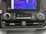 Used 2023 Toyota Highlander LE image 5