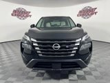 Used 2025 Nissan Rogue SV image 2