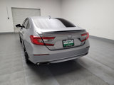 Used 2018 Honda Accord Sport image 6