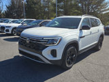 New 2025 Volkswagen Atlas Peak Edition SE image 3