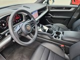 Certified 2025 Porsche Cayenne image 4