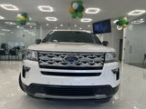 Used 2019 Ford Explorer XLT w/ Equipment Group 202A image 2