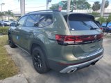 New 2025 Volkswagen Atlas Peak Edition SE image 2