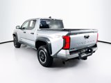 Used 2025 Toyota Tacoma TRD Off-Road image 5