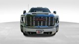 Used 2025 GMC Sierra 3500 Denali w/ Technology Package image 3