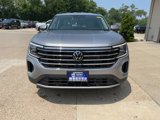 New 2025 Volkswagen Atlas SE image 3