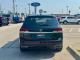 Used 2021 Volkswagen Atlas SE w/ Towing Package image 4
