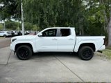 Used 2025 Toyota Tacoma SR5 image 2