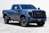 New 2025 GMC Sierra 2500 Denali Ultimate image 2