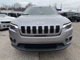 Used 2019 Jeep Cherokee Latitude w/ Popular Appearance Group image 4