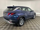 Certified 2025 Hyundai Tucson SE image 3