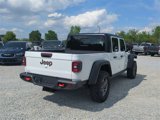 New 2025 Jeep Gladiator Mojave w/ Convenience Group image 5
