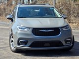 Used 2023 Chrysler Pacifica Limited image 4