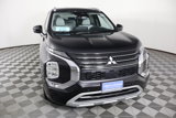New 2025 Mitsubishi Outlander SEL image 3