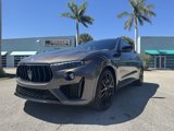 Used 2022 Maserati Levante Modena image 2