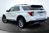 Used 2022 Ford Explorer XLT w/ Equipment Group 202A image 6