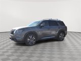 New 2025 Nissan Pathfinder Platinum w/ Cargo Package image 5
