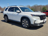 New 2025 Honda Pilot Touring image 4