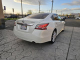 Used 2015 Nissan Altima 3.5 SL image 2