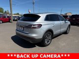 Used 2019 Lincoln Nautilus Select image 3
