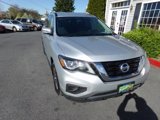 Used 2018 Nissan Pathfinder S image 2
