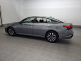 Used 2023 Nissan Altima 2.5 SV image 3