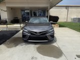 Used 2018 Toyota Camry XSE image 2