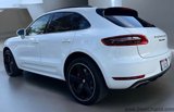 Used 2017 Porsche Macan Turbo image 3