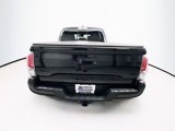 Used 2022 Toyota Tacoma Limited image 6