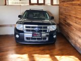 Used 2011 Ford Escape Limited w/ Class II Trailer Tow Pkg image 2