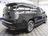 Used 2025 Chevrolet Suburban Z71 image 4