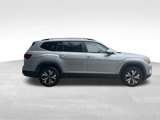 New 2026 Volkswagen Atlas SE image 3