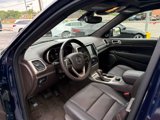 Used 2017 Jeep Grand Cherokee Summit image 3