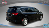 Used 2023 Chrysler Voyager LX image 5