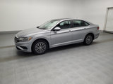 Used 2021 Volkswagen Jetta SE image 2