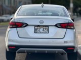 Used 2023 Nissan Versa SV image 4